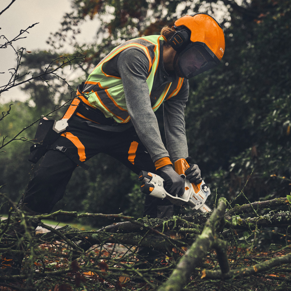 STIHL Akku-Gehölzschneider GTA 40, Set mit 2 x AS 2 und AL 5-2 und Koffer STIHL Akku-Gehölzschneider GTA 40, Set mit 2 x AS 2 und AL 5-2 und Koffer