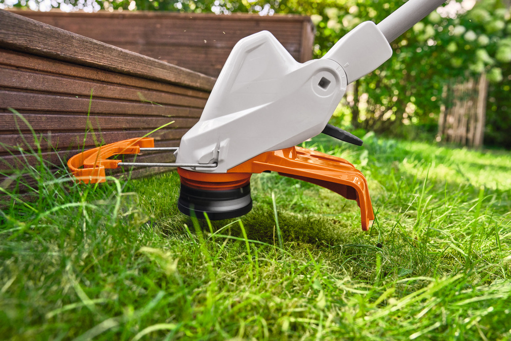 Nahaufnahme eines STIHL Freischneiders.